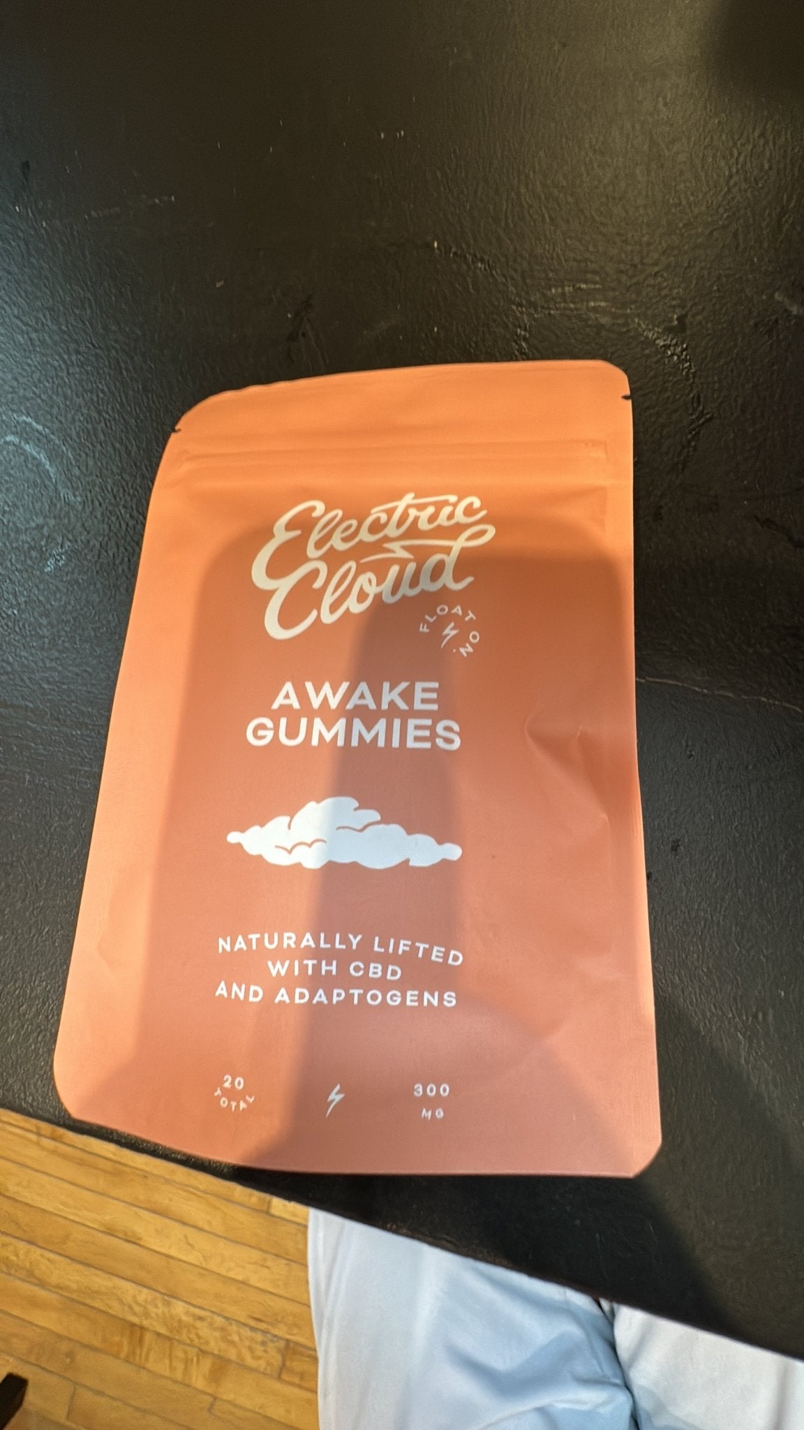 Electric Cloud Awake Gummies - Electric Cloud Infused with CBD & Adaptogens - Wonderland